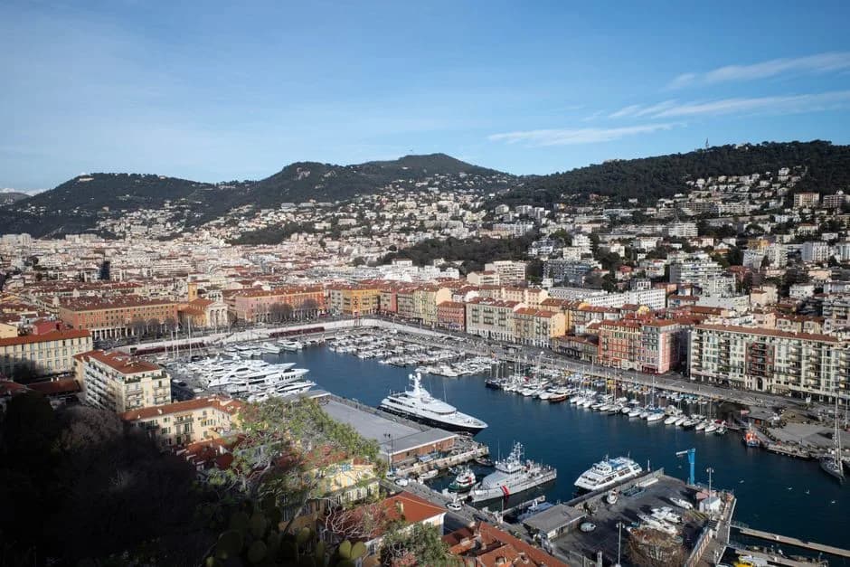 Yacht charter to Nice from Monaco