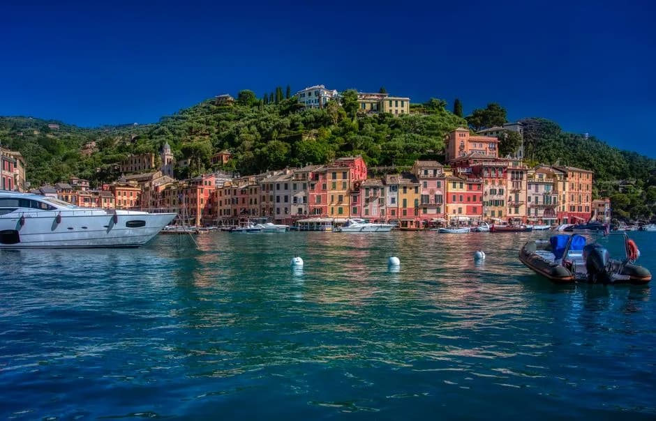 Yacht charter to Portofino from Monaco
